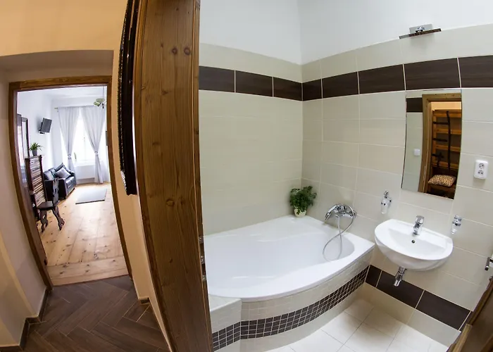 Krumlov Szálloda 3*