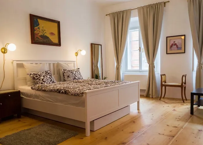 Krumlov Szálloda 3*