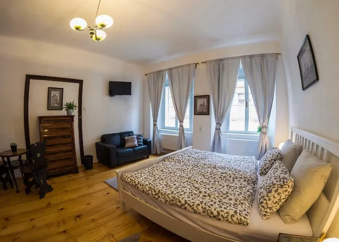 Szálloda Krumlov 3*