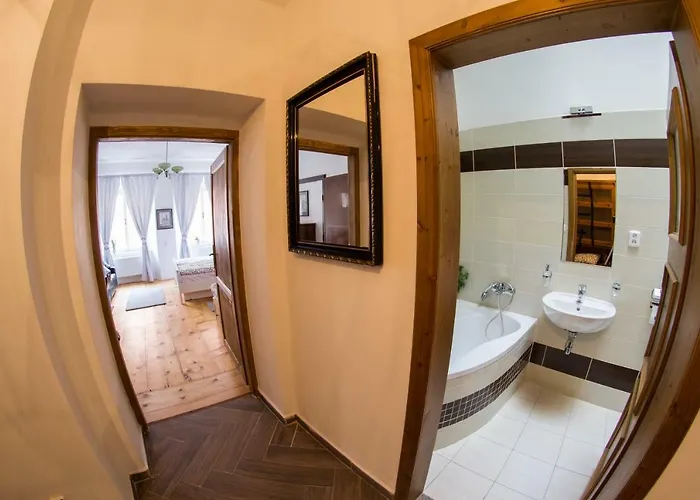 Szálloda Krumlov 3*